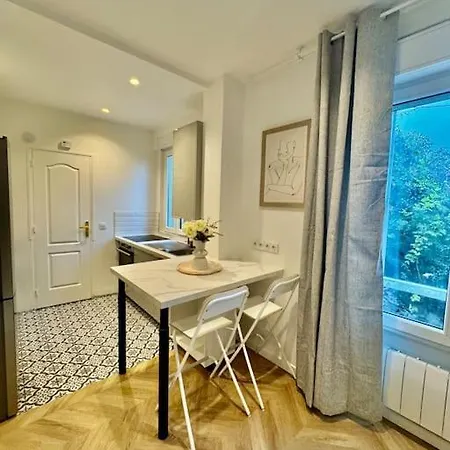 Cosy Proche De Disney, Paris Et Charles De Gaulle Apartment Livry-Gargan